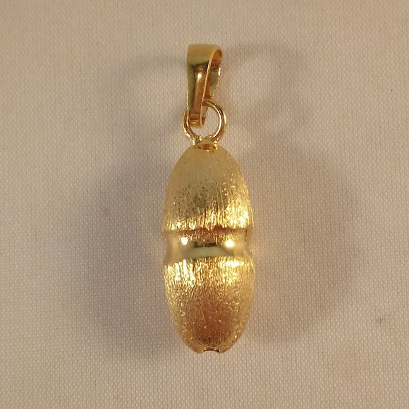 18K Yellow Gold Filled 3D Carved Textured Army Bullet Necklace Pendant Gift - Picture 1 of 4